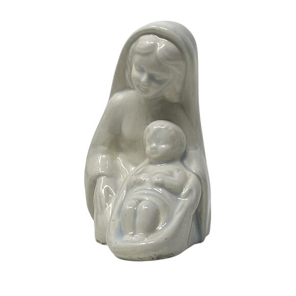 White Glazed Ceramic Virgin Mary and Baby Jesus Figurine 4" Tall - Picture 3 of 9